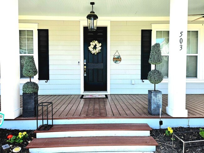 Building Photo - Stunning 3 Bedroom Home in Nexton~