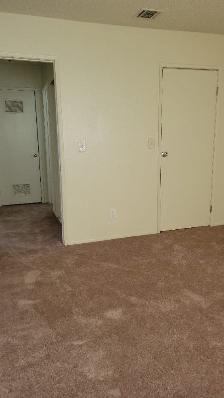 Foto del edificio - 15523 Barranca Way