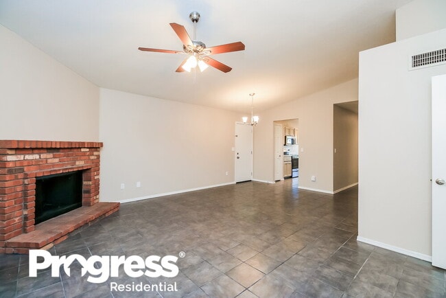 Building Photo - 1616 N Alta Mesa Dr