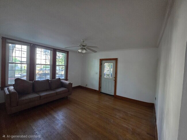 Foto del edificio - 238 Des Plaines Ave