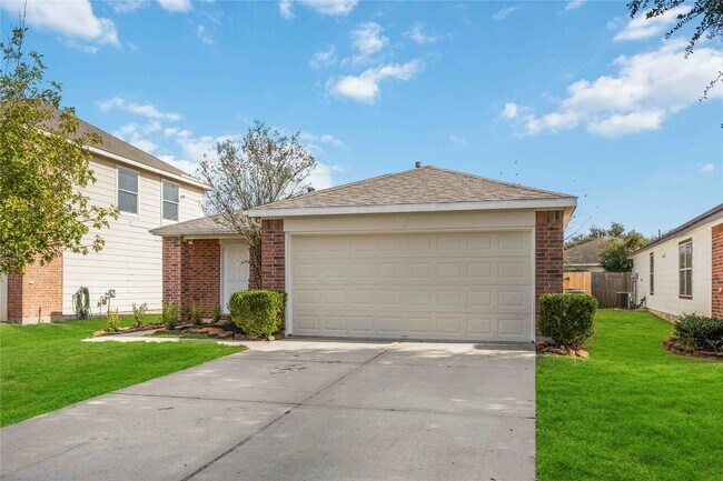 Building Photo - 1827 Cold River Dr