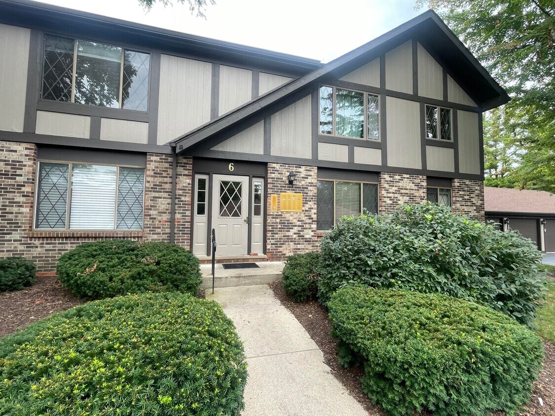 Primary Photo - 90 Potawatomi Rd