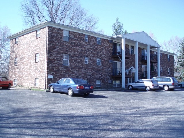 Primary Photo - 155 Apgar Ln