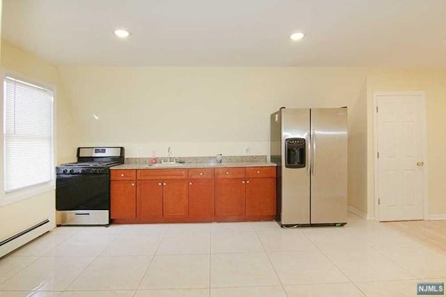 Building Photo - 2 bedroom in Newark NJ 07104