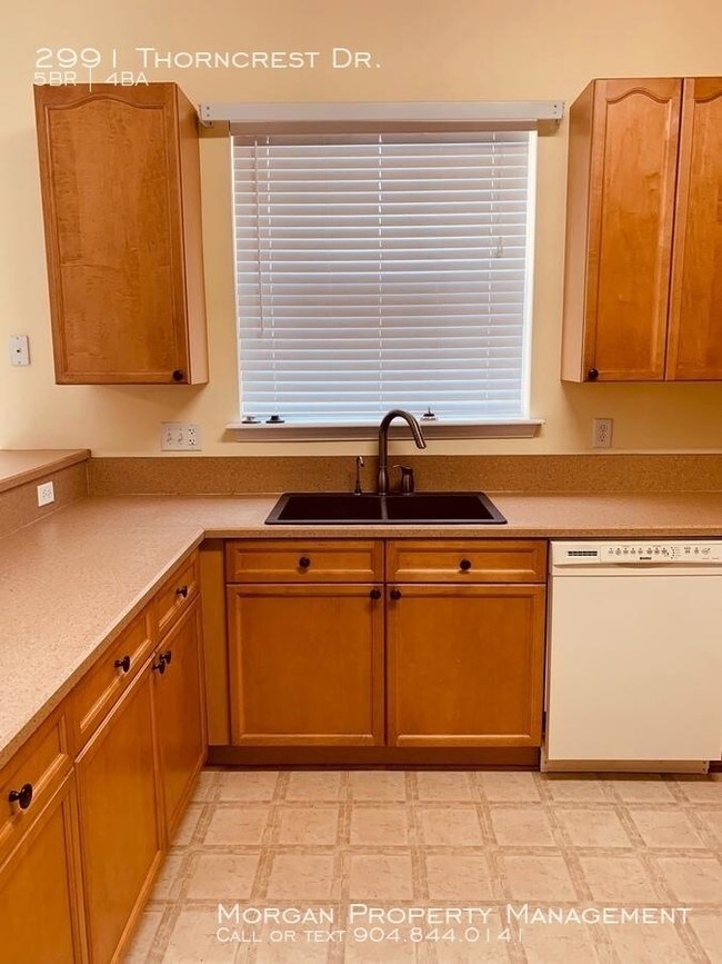 Building Photo - 5 bedroom in Orange Park FL 32065