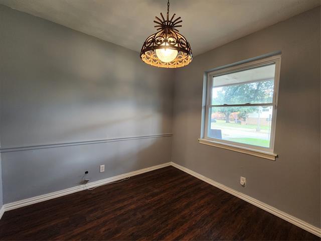 Building Photo - 702 S Waterview Dr