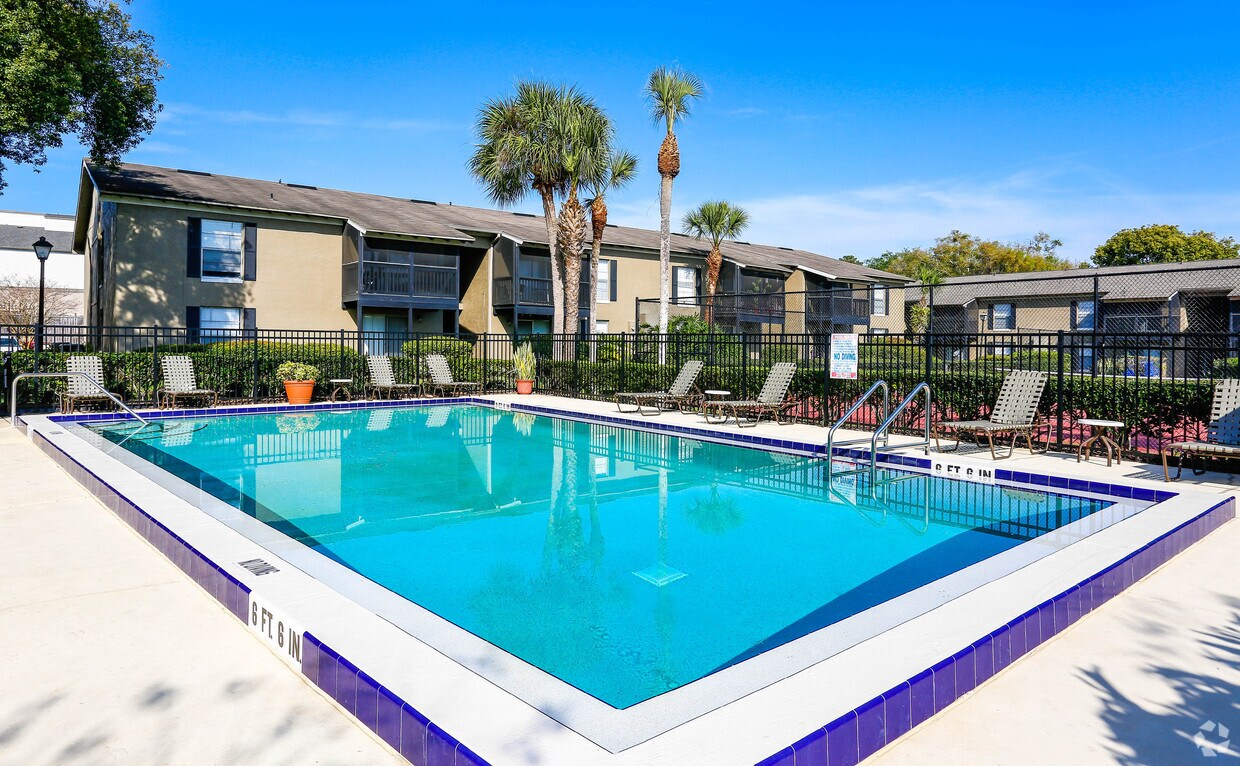Oaks of Spring Valley Apartments in Altamonte Springs, FL