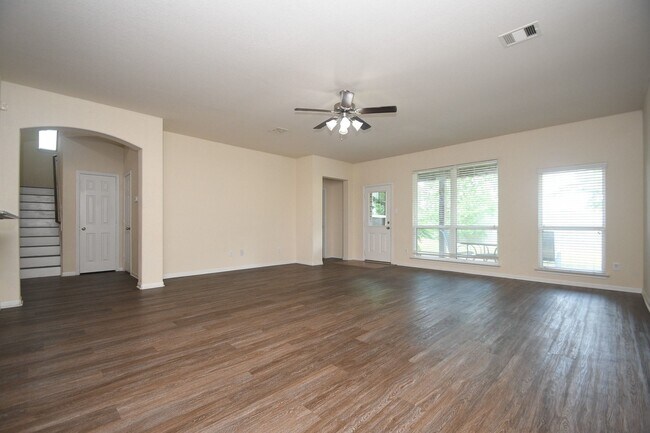 Foto del edificio - 15447 Signal Ridge Way