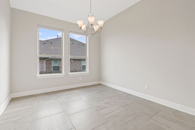 Building Photo - 200 S Sage Hollow