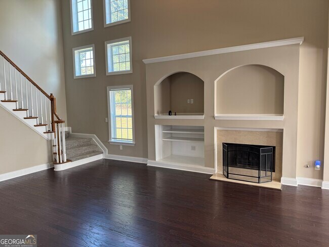 Foto del edificio - 7411 Redbud Loop