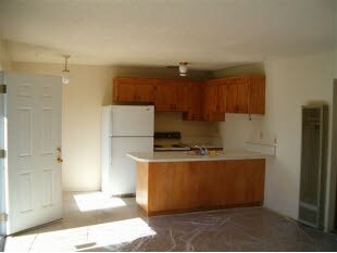 Vista interior - 1791 Elizabeth Ave