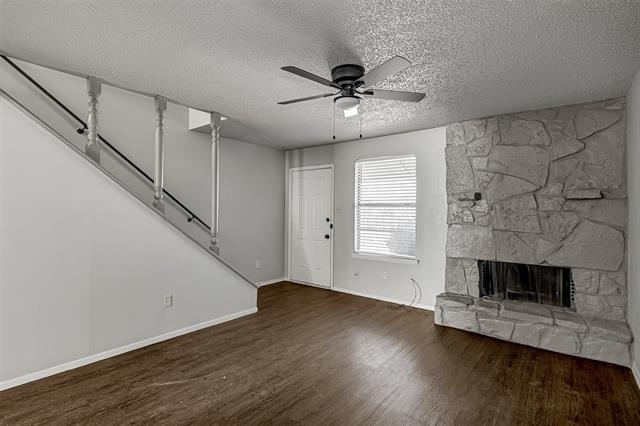 Foto del edificio - 1403 Courtney Pl