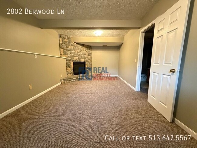 Building Photo - 2802 Berwood Ln