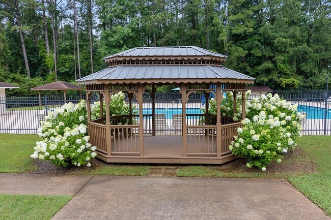 Mirador - Shelton Mill Townhomes