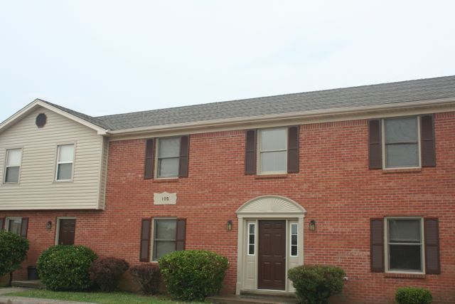 Building Photo - 105 Maple Hill Dr