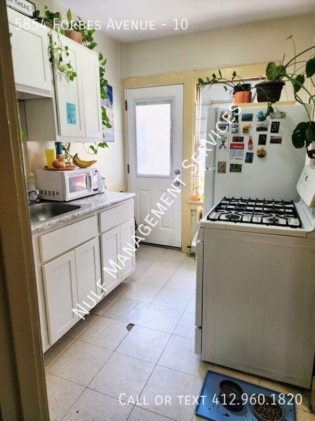 Photo - 5854 Forbes Ave Apartment