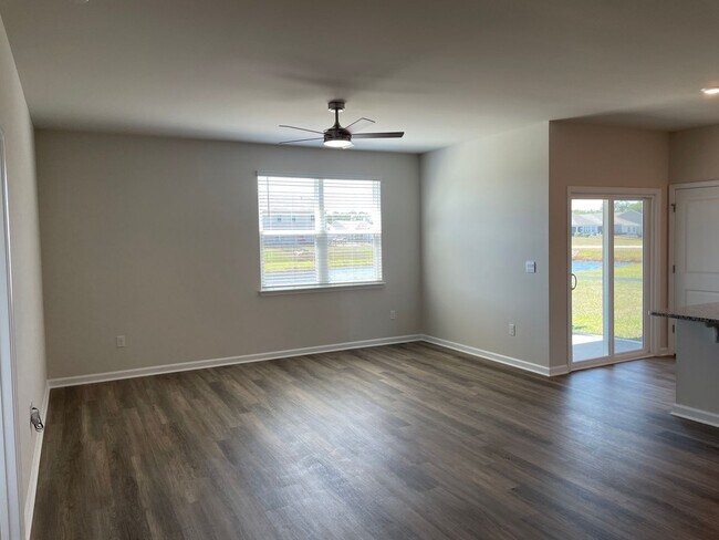 Foto del edificio - 3 Bedroom 2 Bathroom House in Supply NC