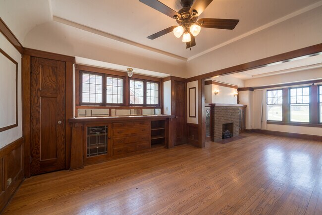 Foto del edificio - 2372 N Bremen St