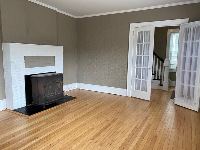 Foto del edificio - 46 Sterling Ct