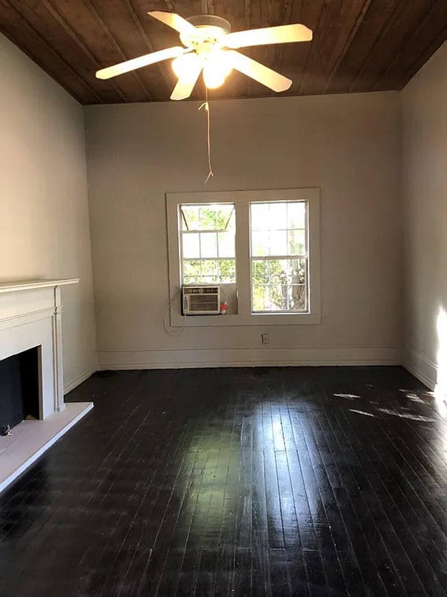 Building Photo - 4185 Highland Ave