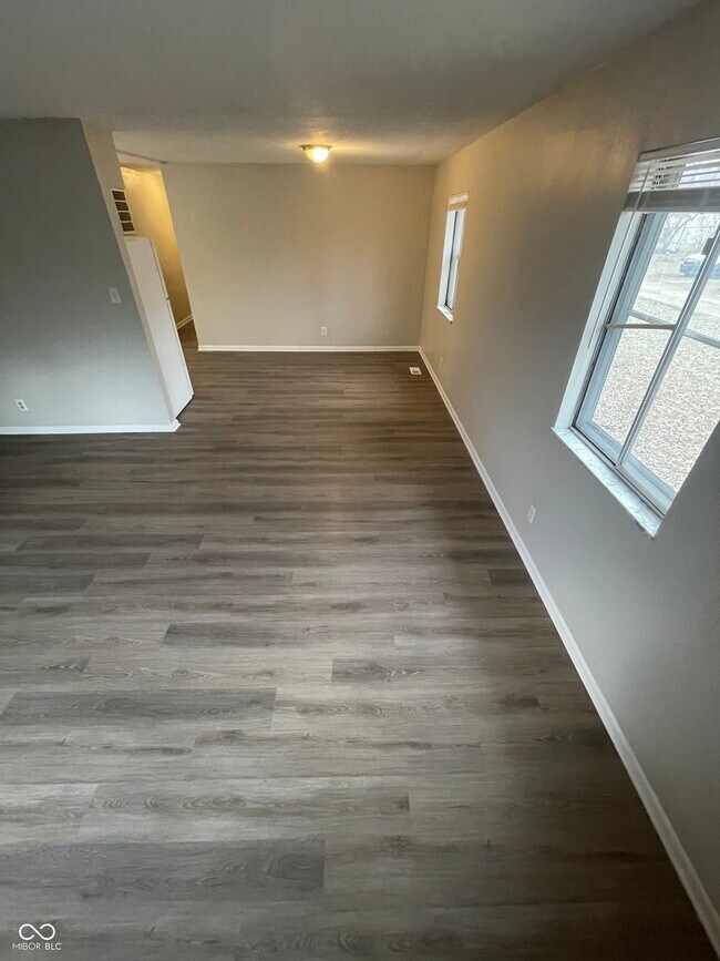 Foto del edificio - 2948 Roberta Dr