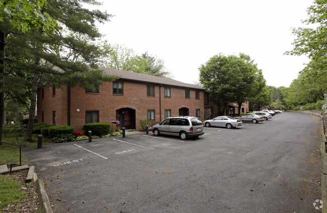 Cambridge Commons Apartments