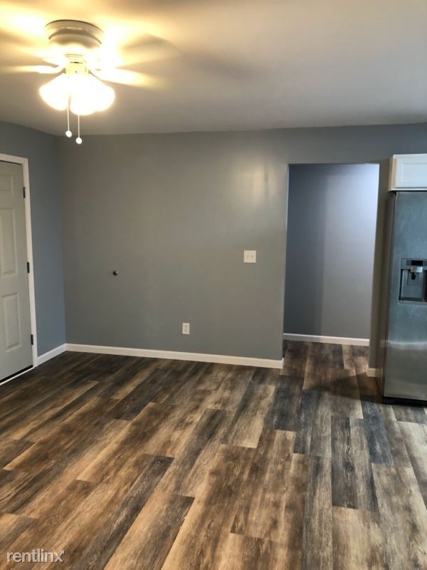 Foto del edificio - 3 br, 2 bath House - 300 New Dunham Bridge Rd