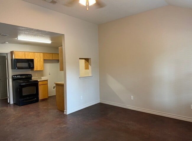 Building Photo - 3312 N 25th St