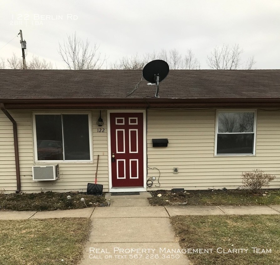 2 Bed/1 Bath Apartment in Huron