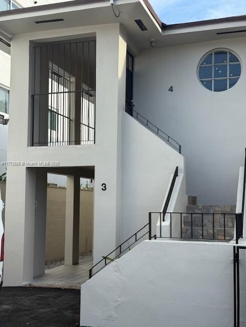 Foto principal - 467 SW 7th St