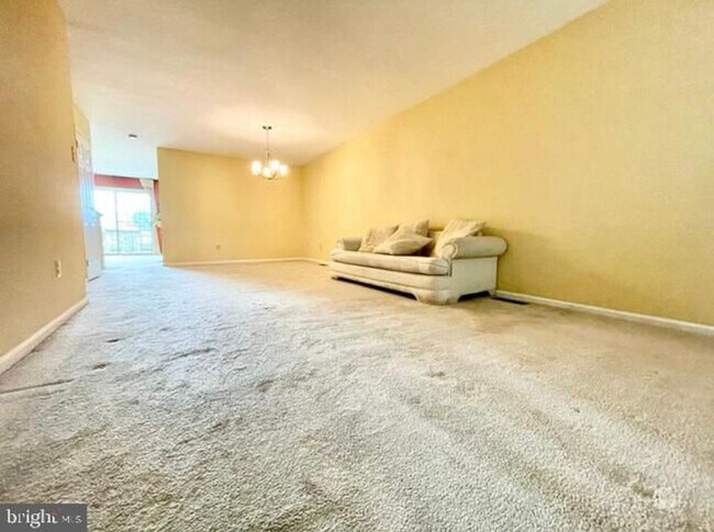 Foto del edificio - 268 Ripka St