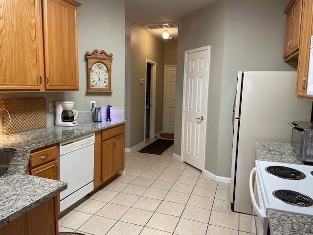 Building Photo - 8512 Heather Ridge Dr