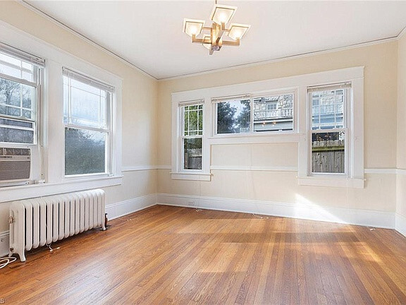 Foto del edificio - 1506 W Market St