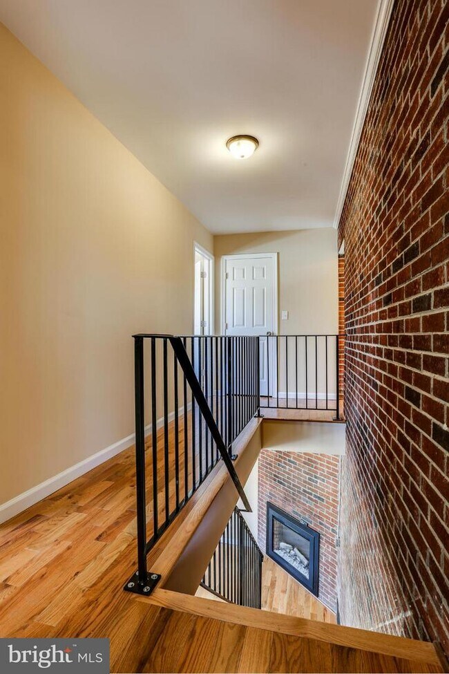 Foto del edificio - 1259A Reece Rd