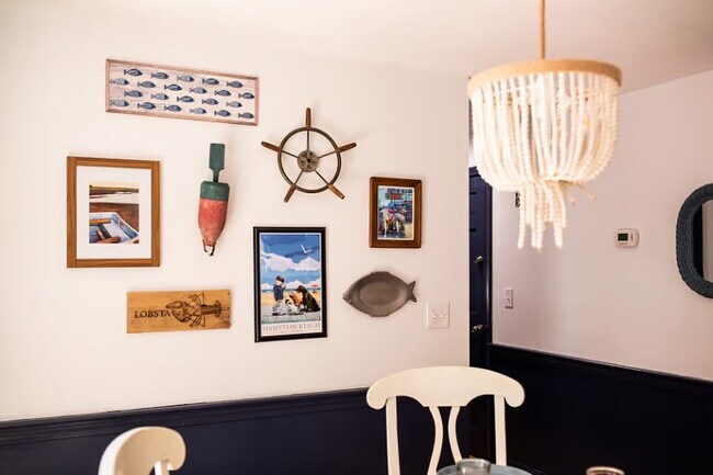 Foto del edificio - 431 Winnacunnet Rd