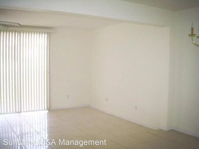 Building Photo - 312 Caribbean Dr