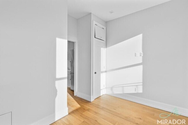 Building Photo - 1 bedroom in NEW YORK NY 10003