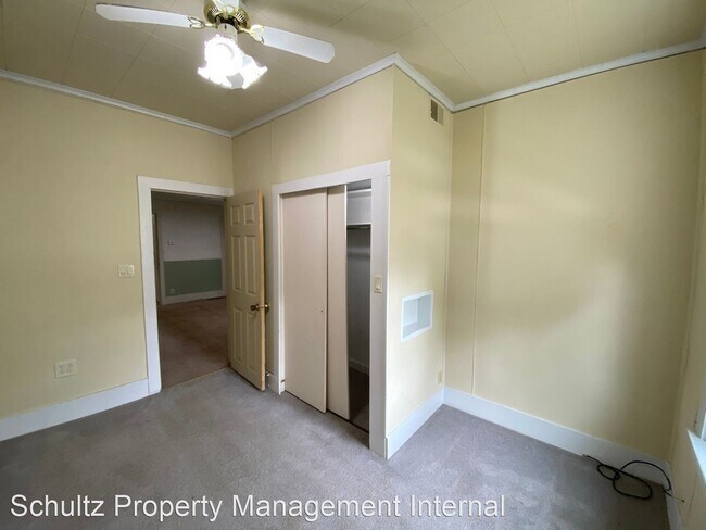 Building Photo - 500 Bukolt Ave