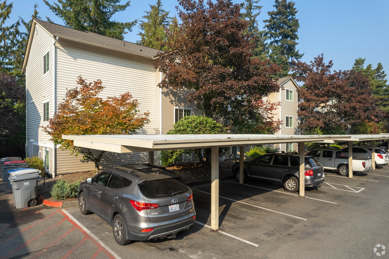 Exterior - Sunrise Ridge Apartments