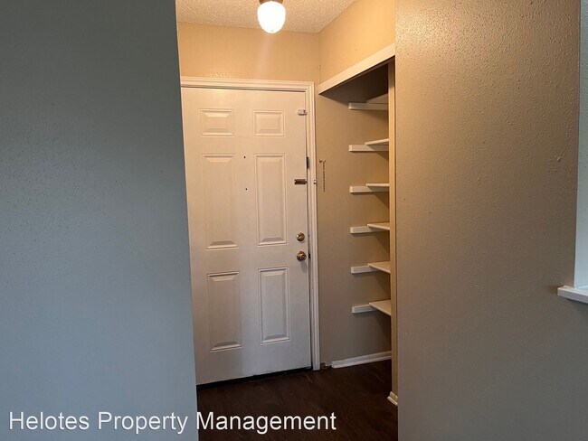 Building Photo - 3 br, 2 bath House - 7311 Saddlewood