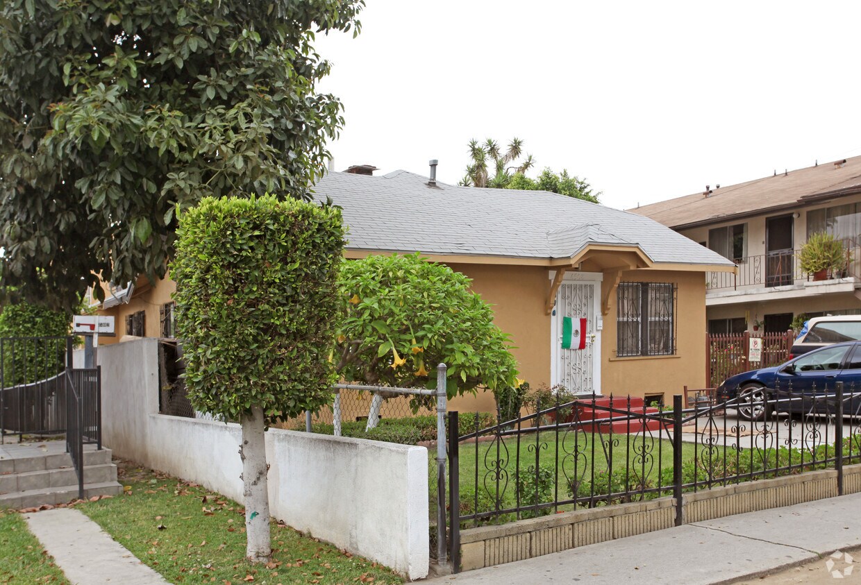 Foto del edificio - 6508 Seville Ave