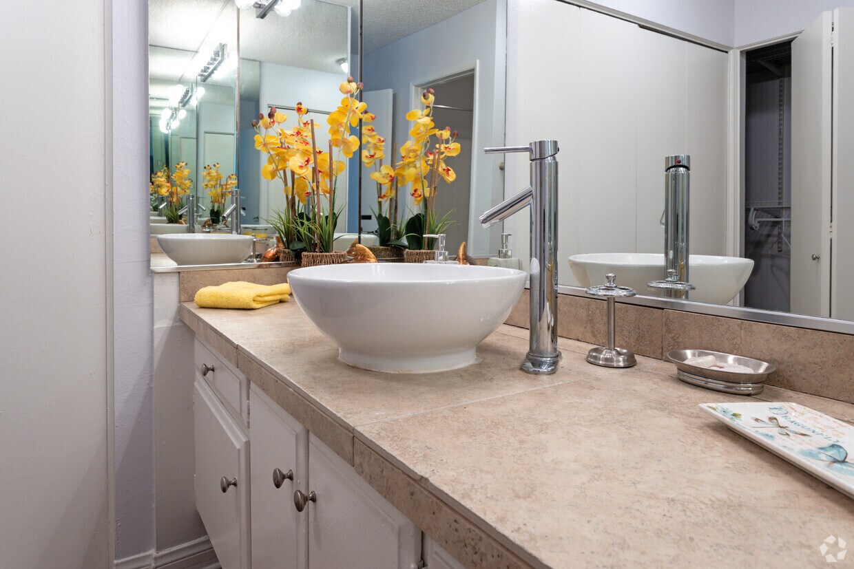 3400 South Main Street Apartments in Santa Ana, CA Westside Rentals