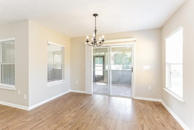Foto del edificio - 76199 Tideview Ln