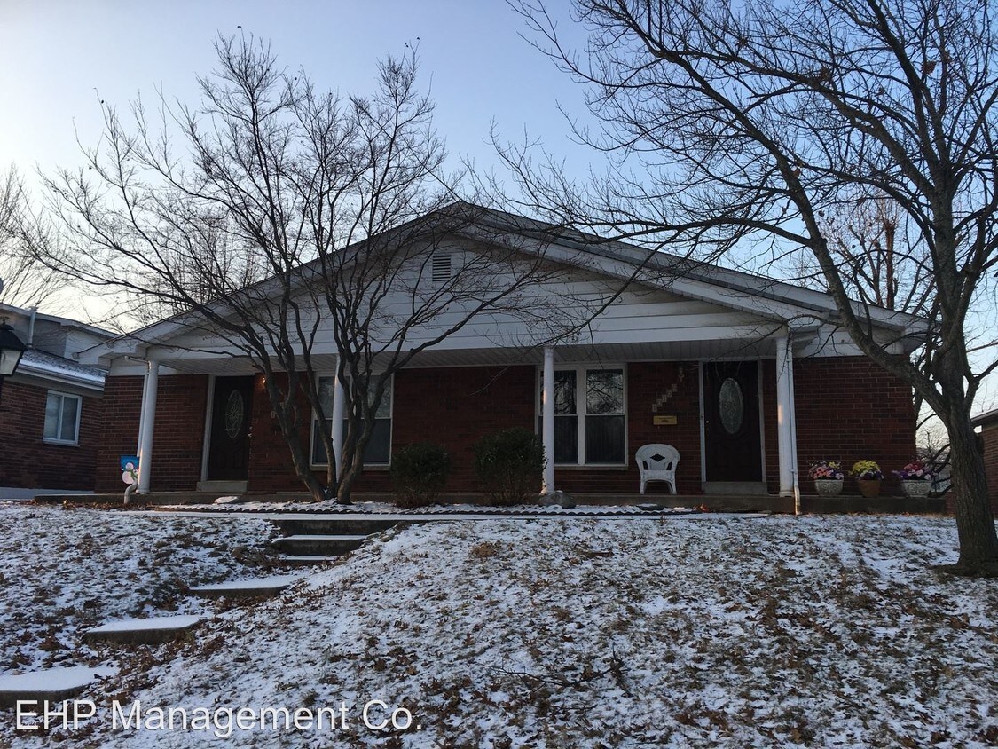 10164 Buffton Dr, Saint Louis, MO 63123 Condo for Rent in Saint Louis