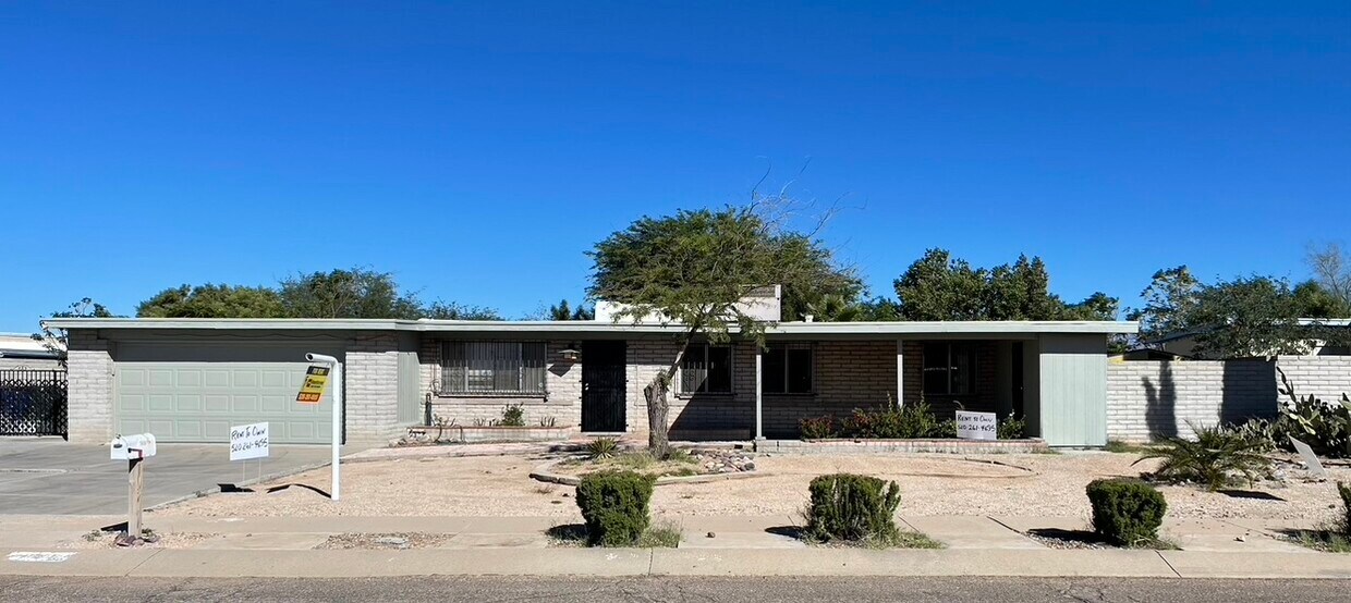 Building Photo - 7655 E Tulip Tree St