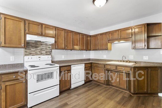 Foto del edificio - 112 Lomond Ln