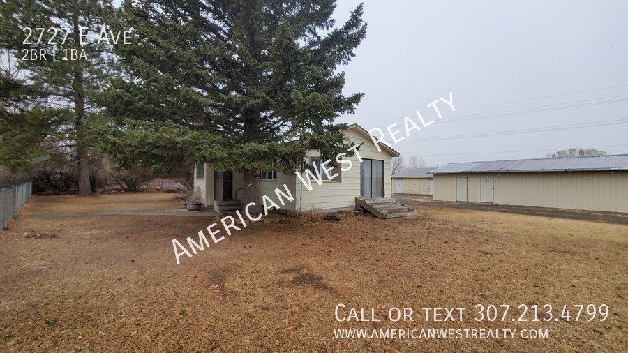 Primary Photo - 2727 E Ave-