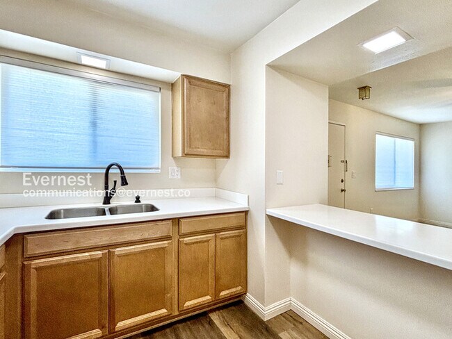 Foto del edificio - 27221 Sun City Blvd
