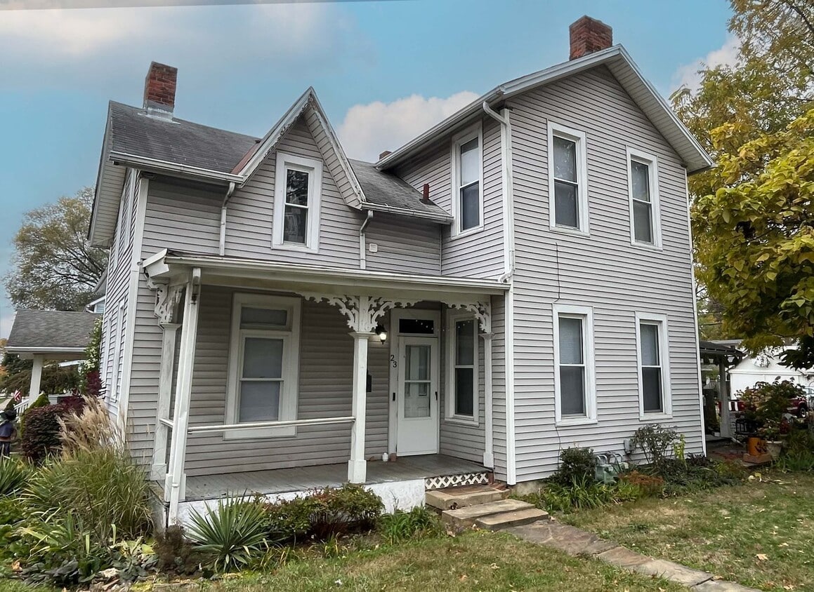Primary Photo - Charming Duplex in the Heart of Westerville