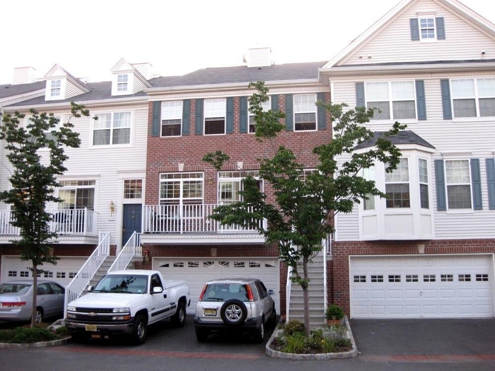 3 Kissam Ct, Jersey City, NJ 07305 Condo for Rent in Jersey City, NJ